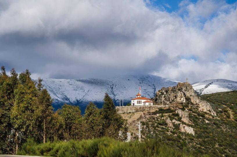 Unhais-o-Velho Aradas, Pampilhosa Da Serra, Casa Da Oliveira, Wifi, Ar Condicionado, Churrasqueira, Parqueamento, By Ig 빌라 외부 사진